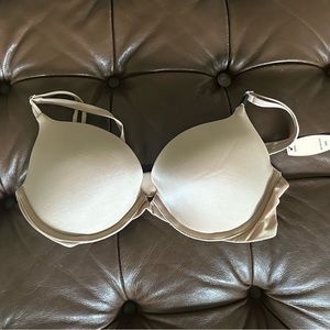 Victoria’s Secret, Very Sexy Push-up, 34C